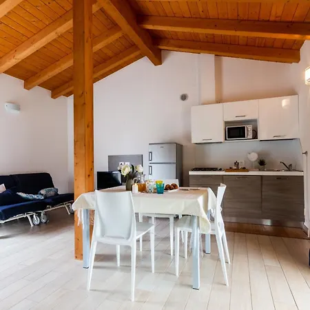 Duna Rossa Aparthotel 3*